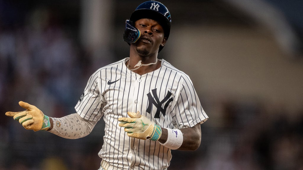Jazz Chisholm and Trent Grisham each homer twice as Yankees avoid 4-game sweep by Red Sox