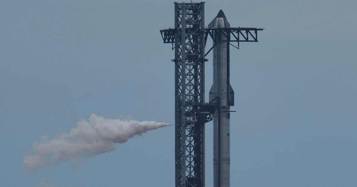 SpaceX scrubs Super Heavy-Starship's 10th test flight again, this time due to weather