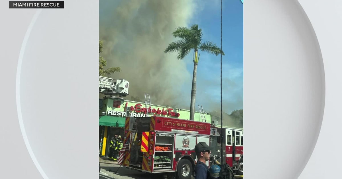 Fire engulfs restaurant in Miami’s Little Havana neighborhood, no injuries reported