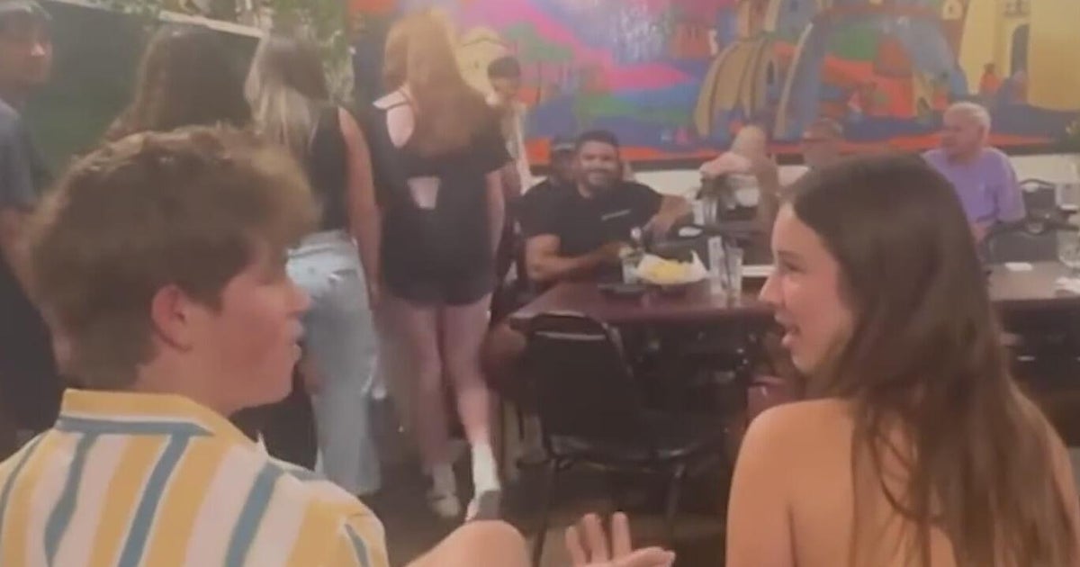 Heartwarming surprise flash mob celebrates exchange student's Sweet 16 in North Texas, going viral online 
