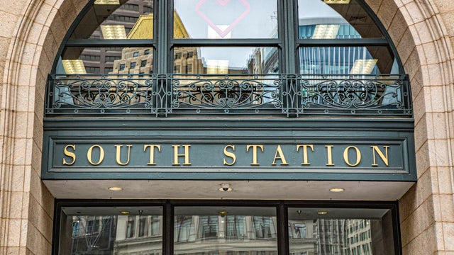 southstation.jpg 