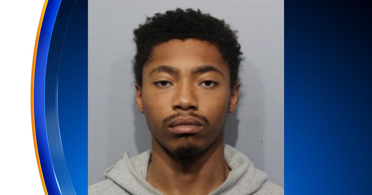 Man charged in November 2024 shooting at Arlington Heights hotel - CBS ...