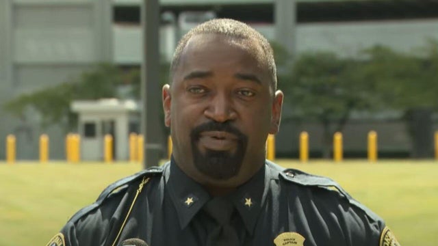 detroit-police-presser-v2.jpg 