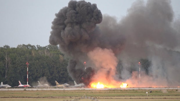 F-16 jet crashes during air show rehearsal in Poland, killing pilot