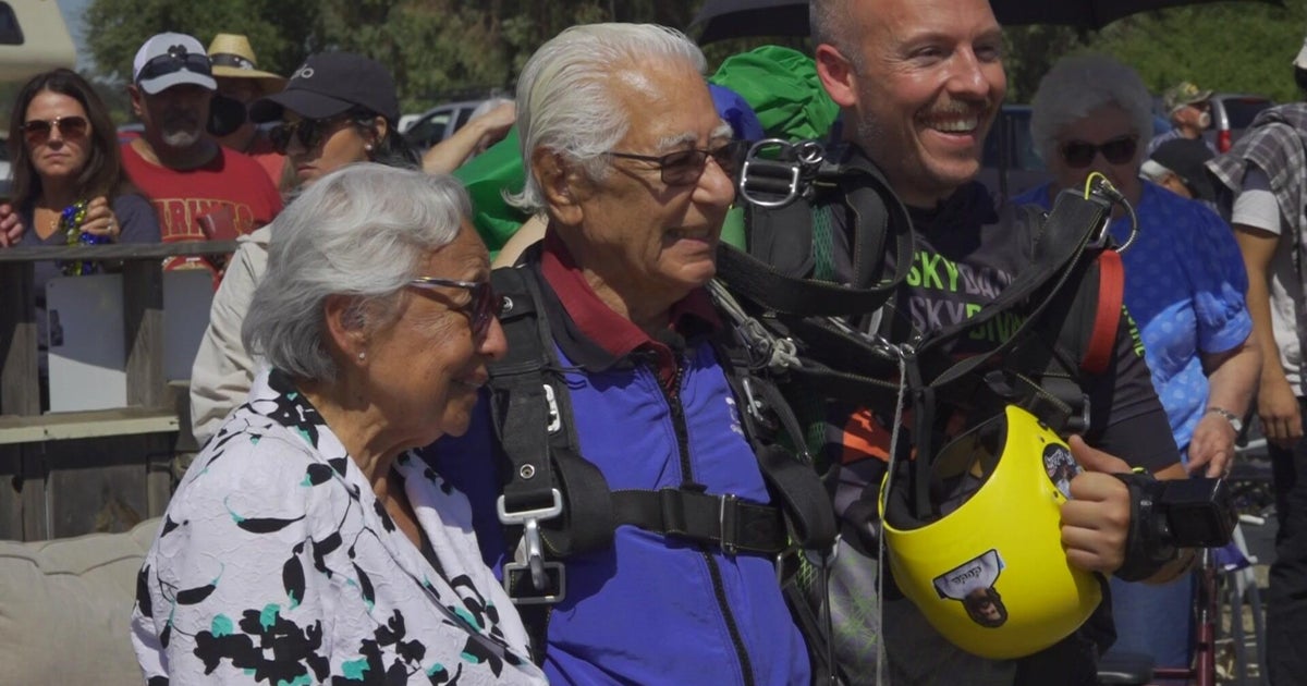 California WWII veteran skydives for his 100th birthday