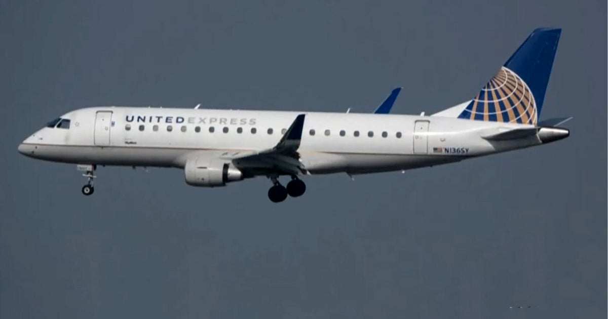 SkyWest passenger jet ran into mid-air turbulence