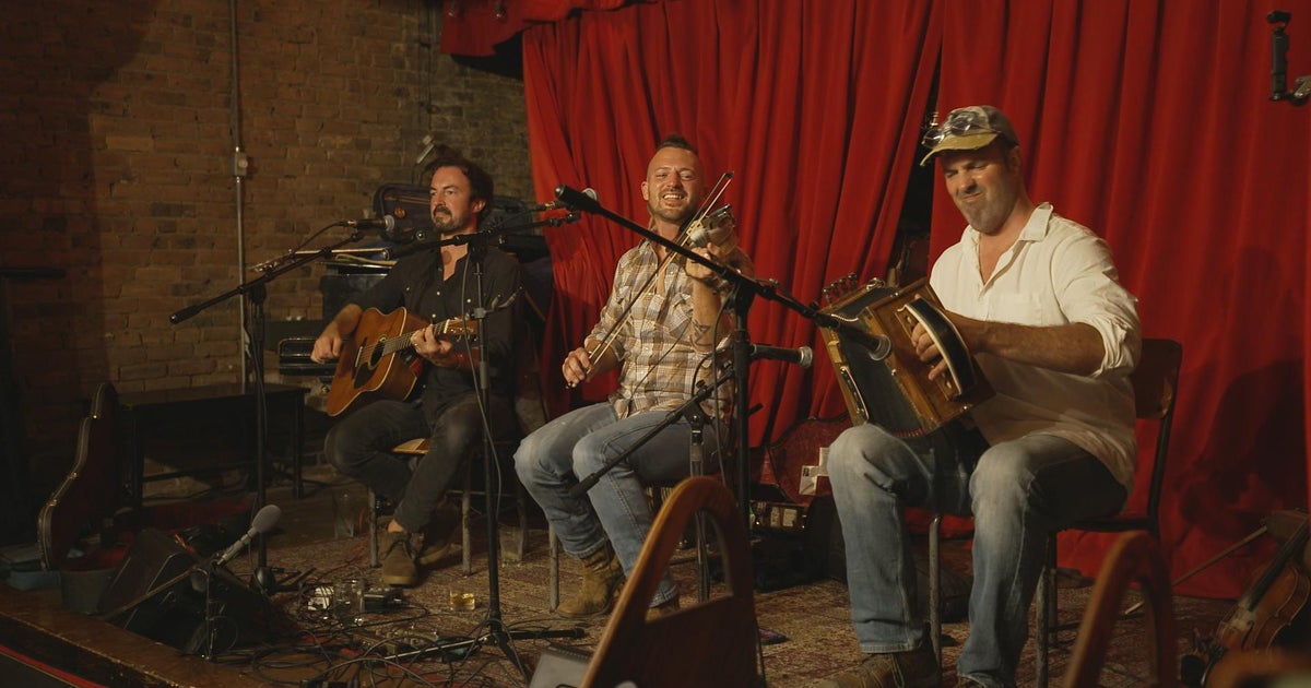 Music of Cajun country enjoying unlikely renaissance | 60 Minutes
