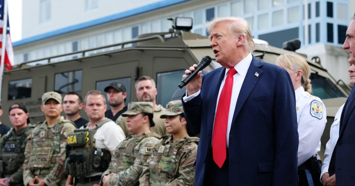 Chicago leaders fight Trump's threat of military deployment in city