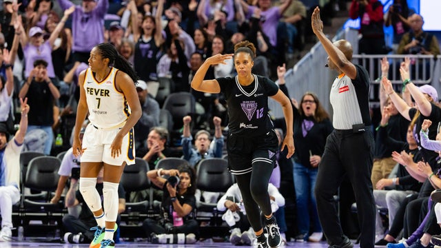 WNBA: AUG 31 Indiana Fever at Golden State Valkyries 
