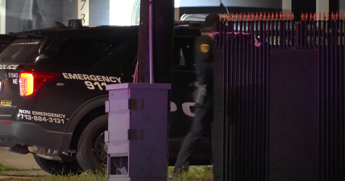 11-year-old boy shot and killed while playing “ding dong ditch” doorbell prank in Houston
