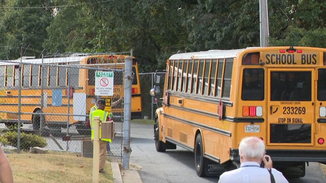 bus2.png 
