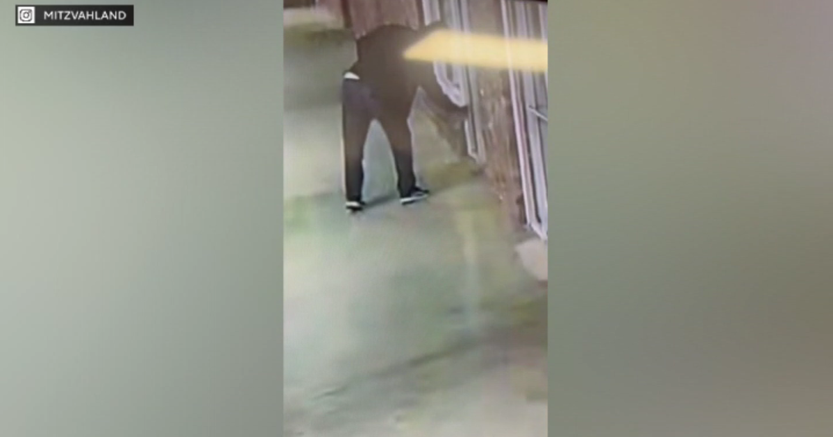 Is Antisemitic Graffiti Targeting Jewish Businesses in Los Angeles?