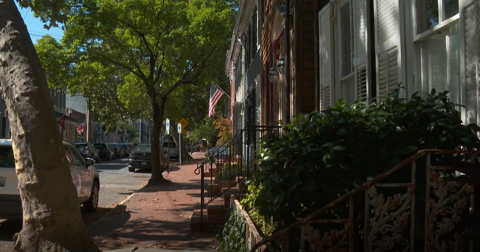 Multiple North American Cities Strengthen Short-Term Rental Enforcement Amid Community Concerns
