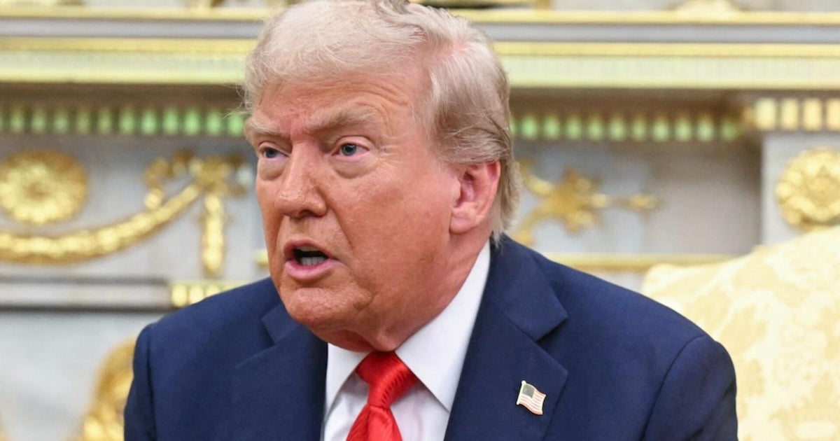 Trump blasts calls for Epstein files, makes claims about Chicago crime