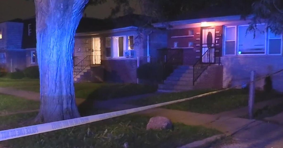 14-year-old shot in head inside home on Chicago's South Side - CBS Chicago