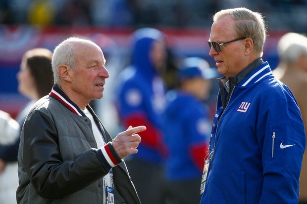 Saints Giants Football 