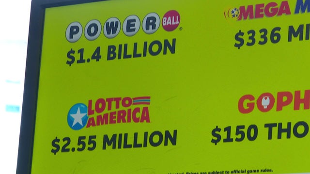 10p-pkg-powerball-jackpot-wcco8na2-00-00-2022.jpg 