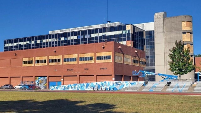 530-english-high-school-windows-transfer-frame-163.jpg 