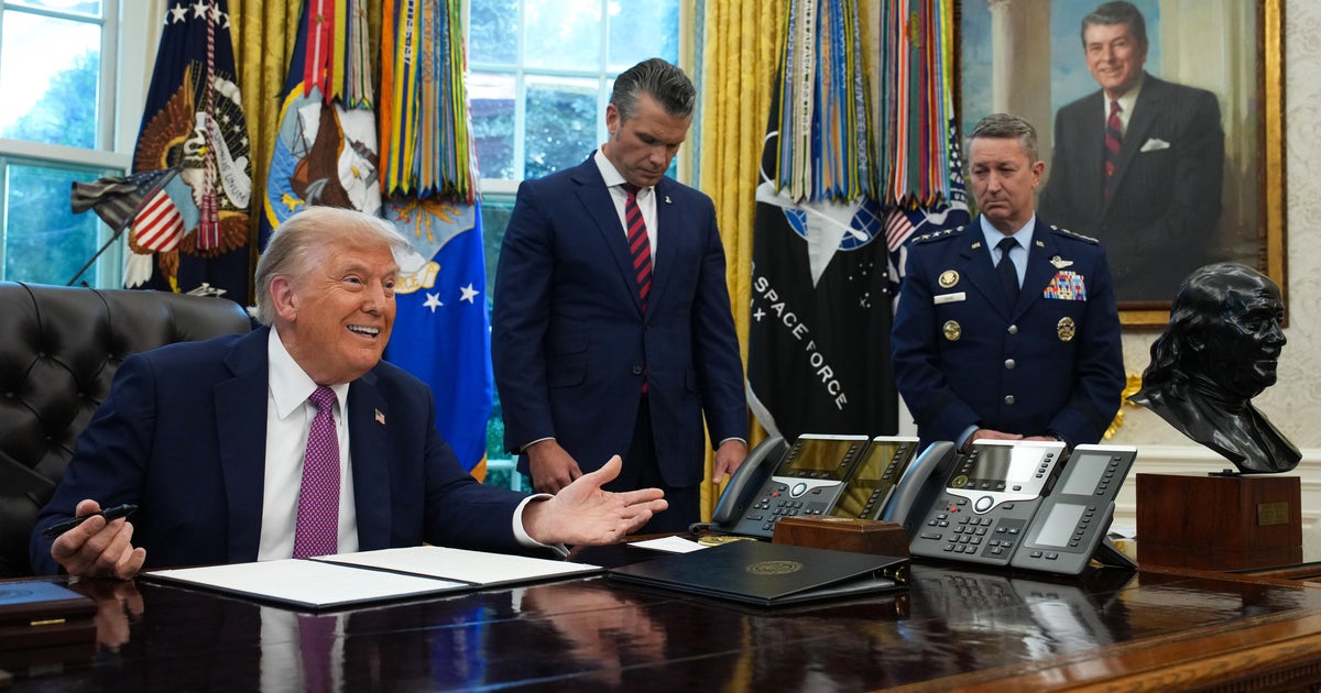 Trump signs Department of War order, announces 2026 G20 will be at Doral