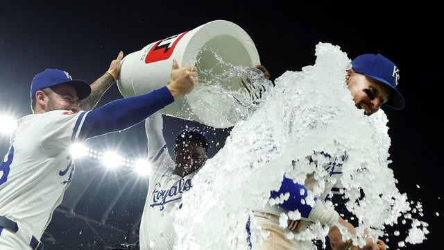 Los Angeles Angels v Kansas City Royals 