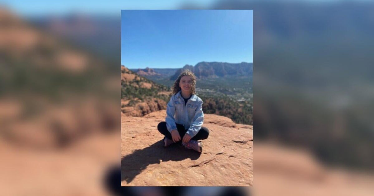 Hundreds Gather Minneapolis Memorial Annunciation Church Shooting Victim