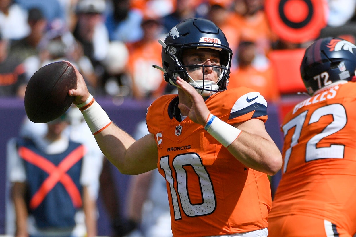 Broncos spoil Cam Ward's debut with a 20-12 win over the Titans - CBS ...