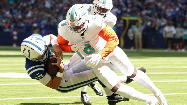 Miami Dolphins v Indianapolis Colts 
