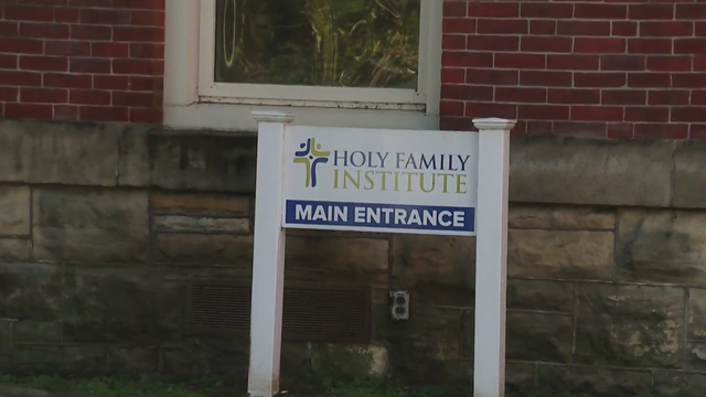 holyfamily.png 