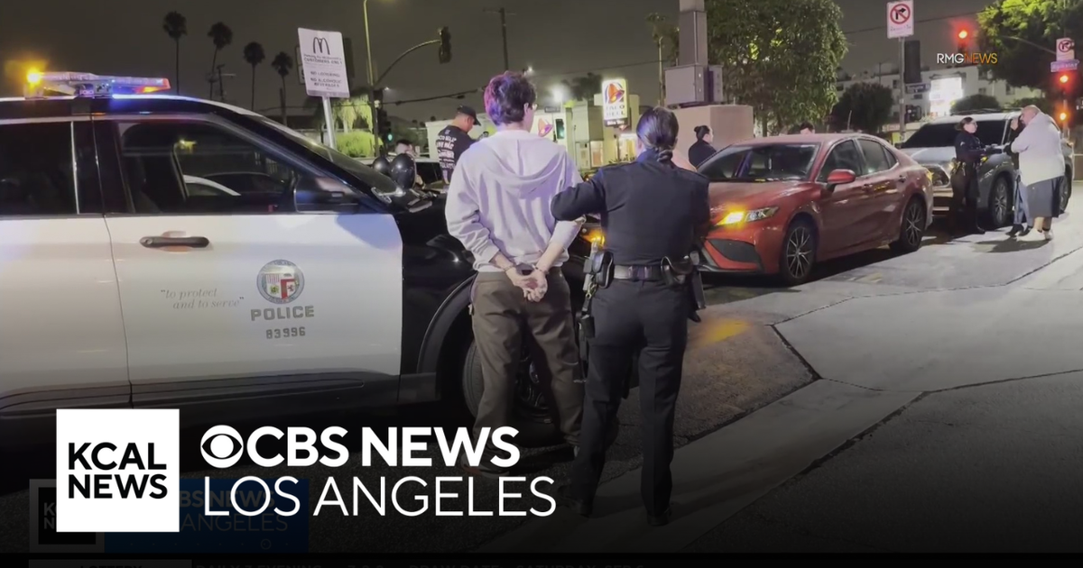 1 dead after shooting outside of East Hollywood McDonald's - CBS Los ...