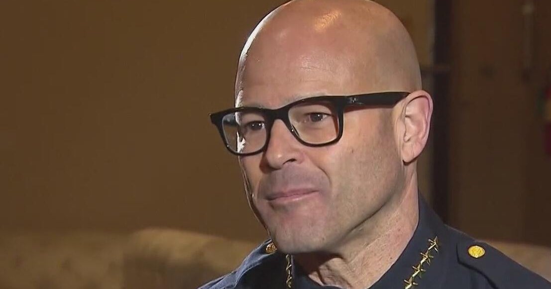 Fort Worth Police Chief compensation package revealed - CBS Texas