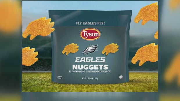 tyson-philadelphia-eagles-nuggets.jpg 