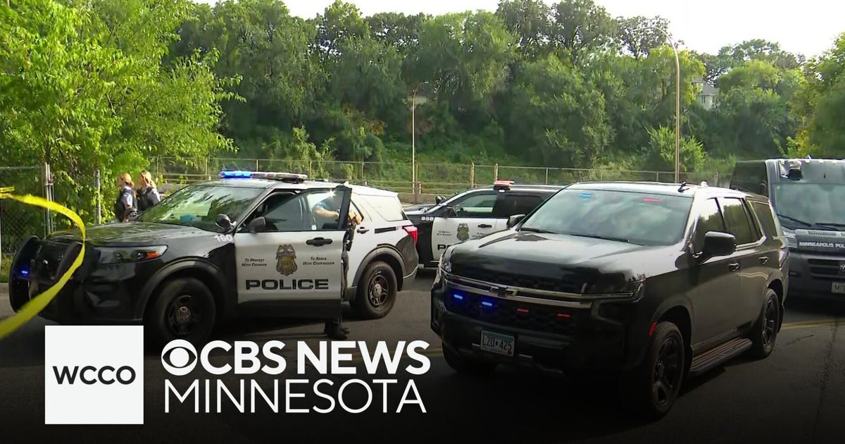 Man hospitalized after shooting near downtown Minneapolis park - CBS ...