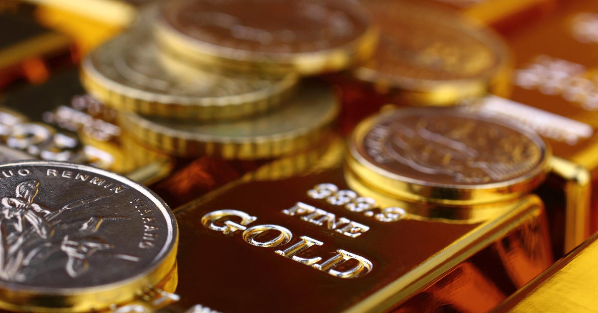 Should you invest in 1-ounce gold bars and coins this fall?