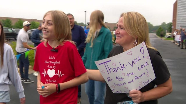 10p-vo-heart-parade-wcco8ous.jpg 