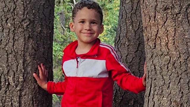 6p-pkg-boy-hurt-deadly-crash-wcco8p5q.jpg 