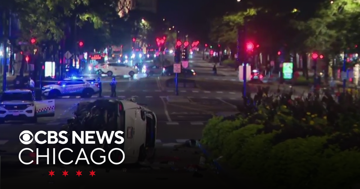 Rollover crash on Chicago's Mag Mile under investigation - CBS Chicago