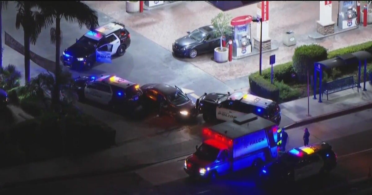 Man killed in police shooting at El Monte gas station - CBS Los Angeles