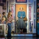 Tony nominated "Mrs. Doubtfire," lets hair and costumes shine in Boston 