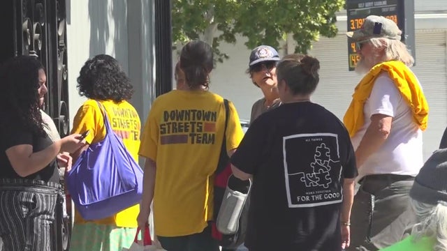 downtown-streets-team-modesto.jpg 