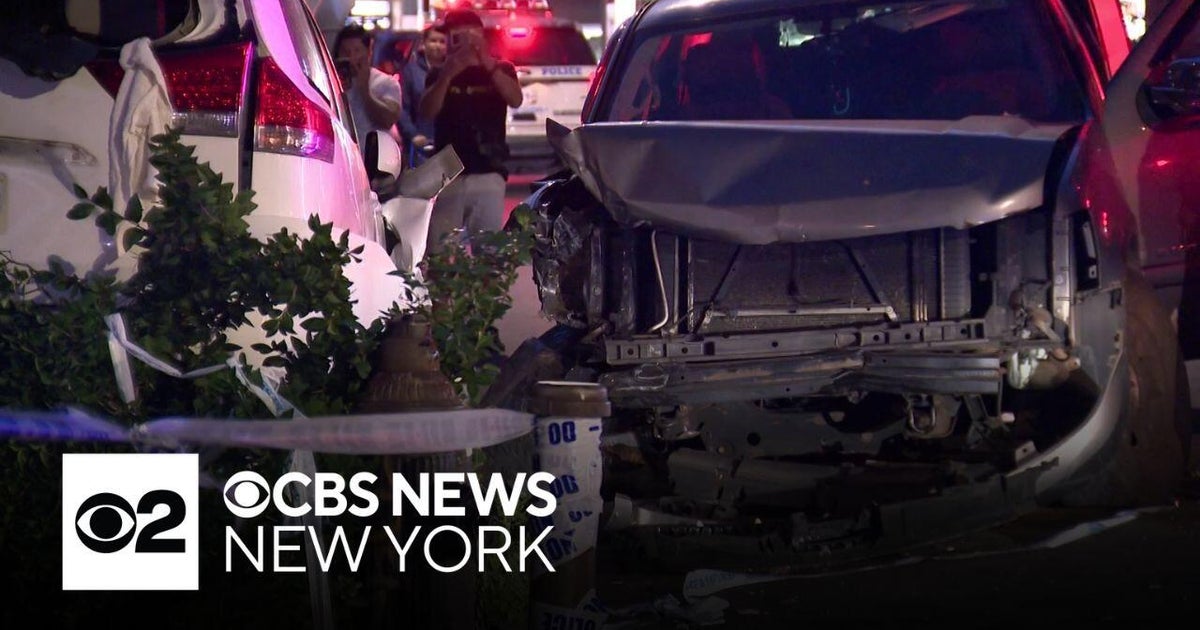 Driver charged with murder, DWI in Queens crash that killed teenager ...