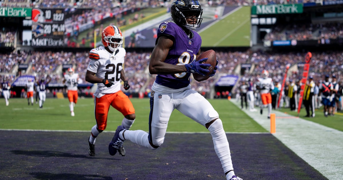 Lamar Jackson Throws 4 TDs as Ravens Defeat Browns 41-17