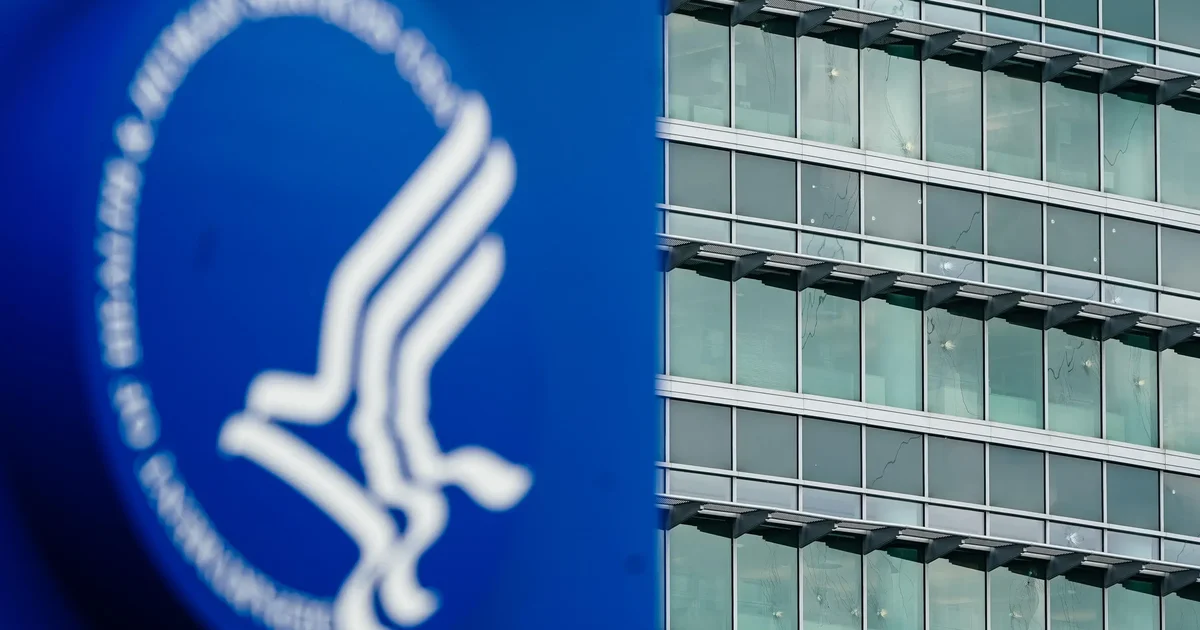 CDC workers emotional over return to office - CBS Atlanta