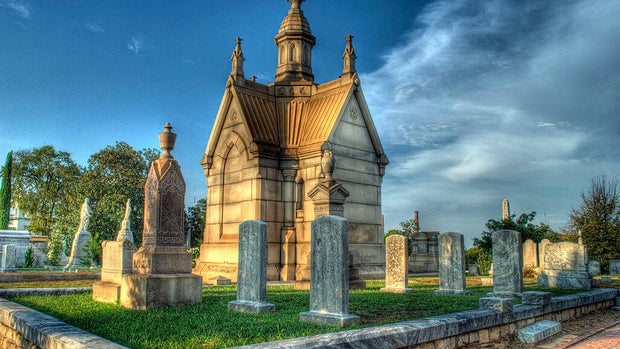 oakland-cemetery-getty.jpg