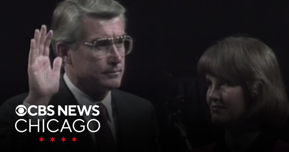 Illinois officials pay tribute to Jim Edger - CBS Chicago