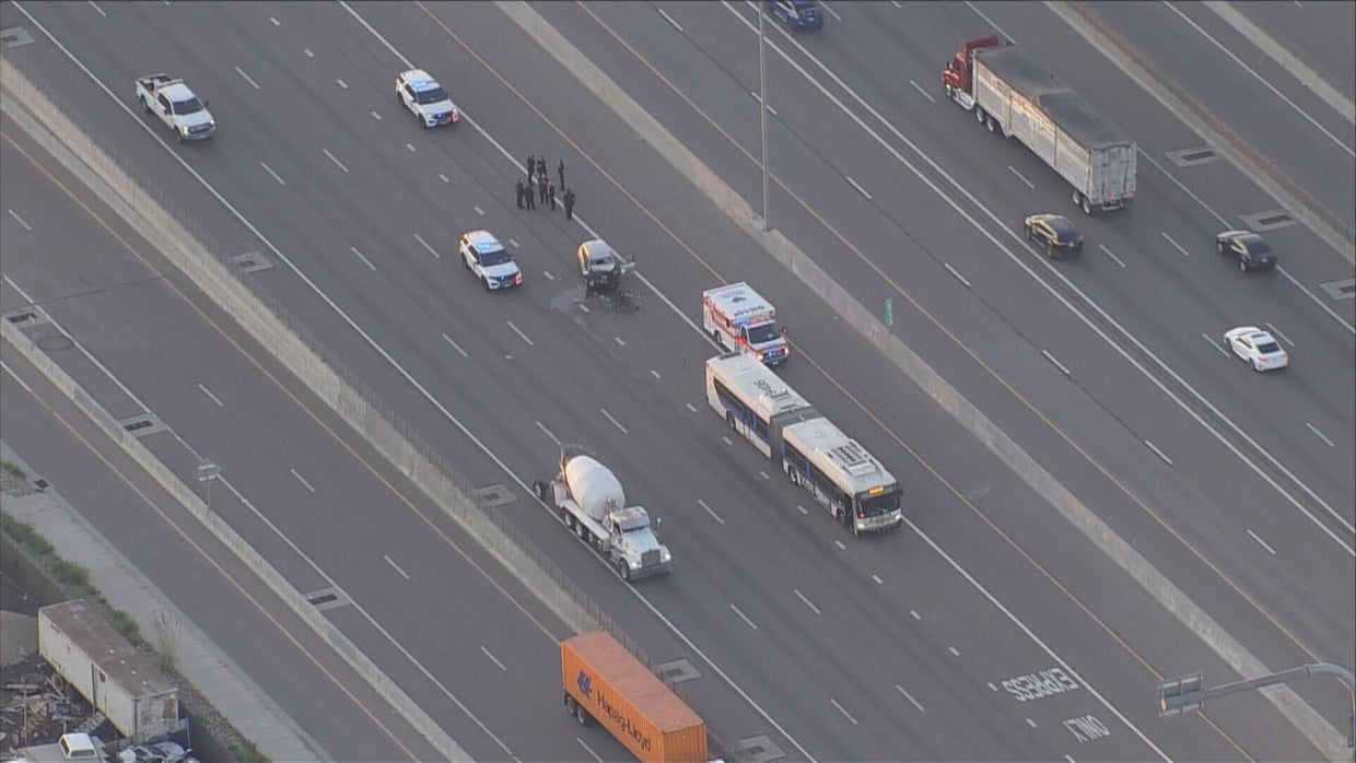 Deadly crash involving RTD bus closes westbound lanes of I-70 in Denver ...