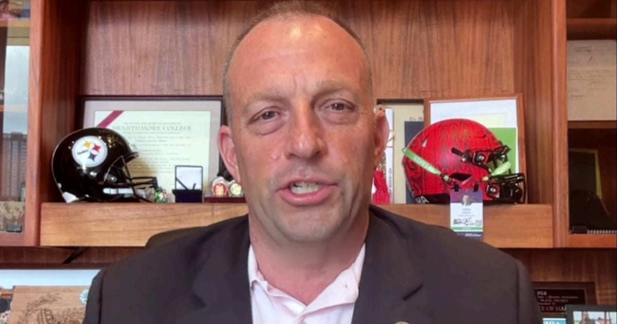 Hawaii Gov. Josh Green on Western states uniting to set their own vaccine policies