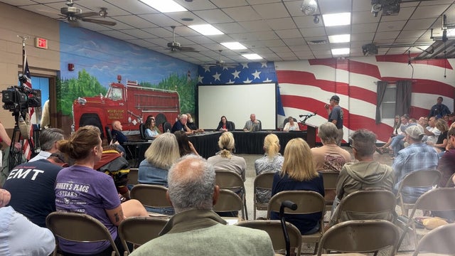 Residents pack a meeting in Tabernacle Township, New Jersey 