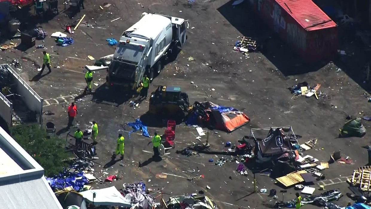 2 shot in head, 5 others injured at Minneapolis homeless encampment ...