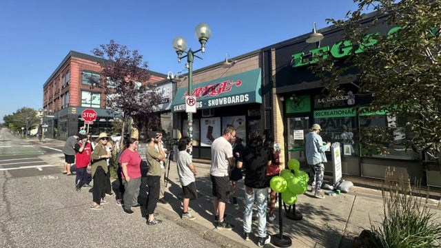 6p-pkg-dispensaries-tomorrow-wcco8qrk.jpg 