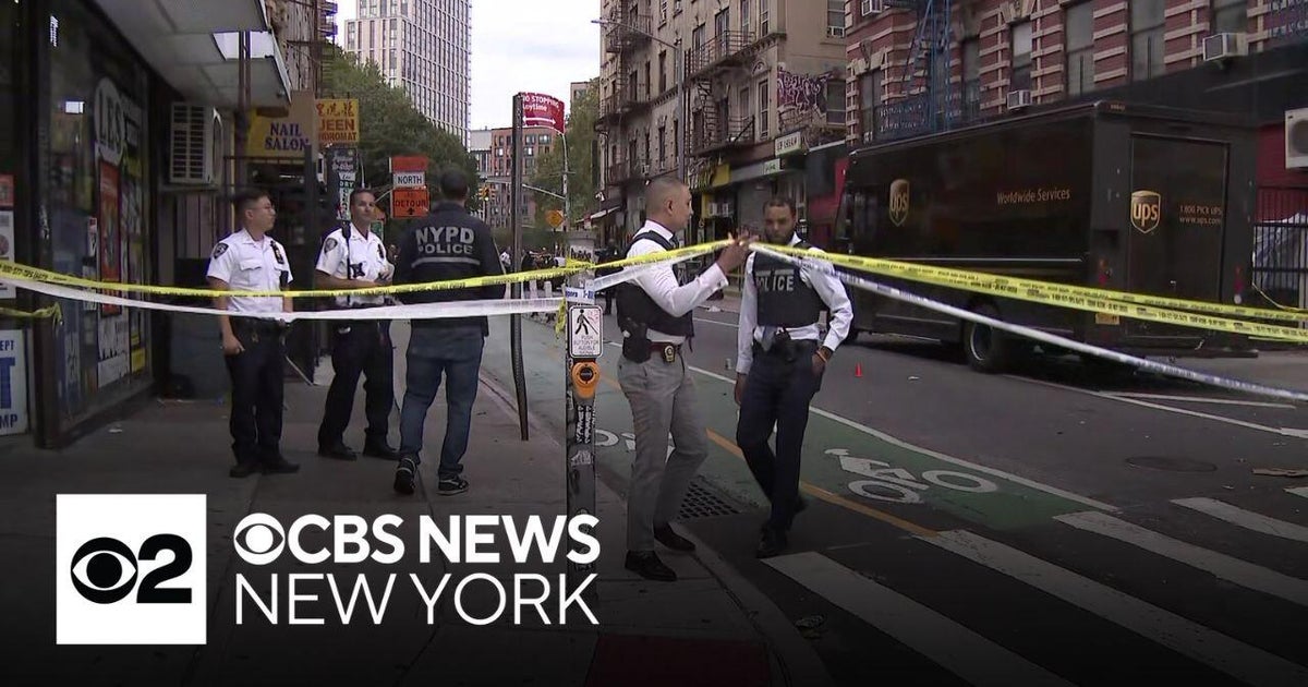 Innocent bystander 1 of 2 shot on the Lower East Side - CBS New York